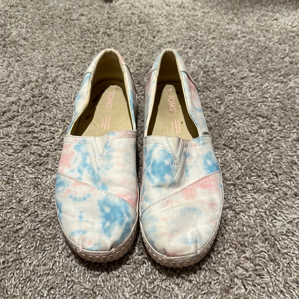 Tye Dye Platform Toms